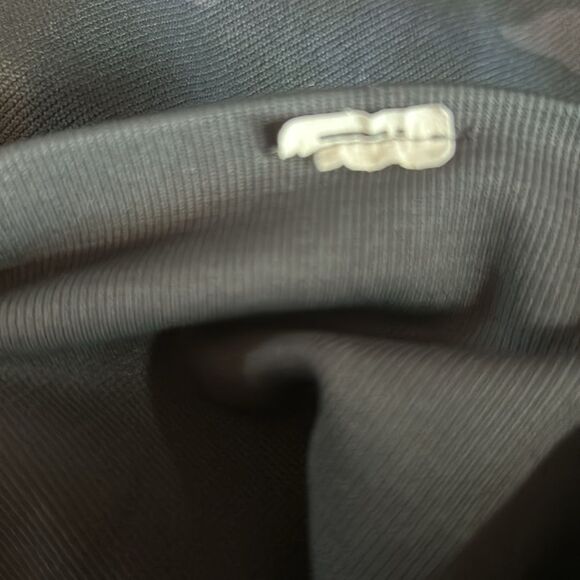 NWOT Camo Spanx (size XL) - Picture 6 of 6